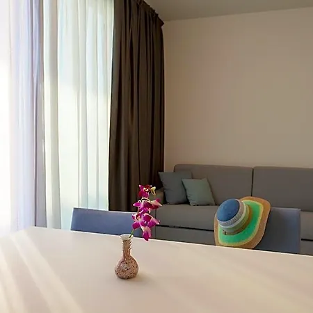 Panama Otel 3*